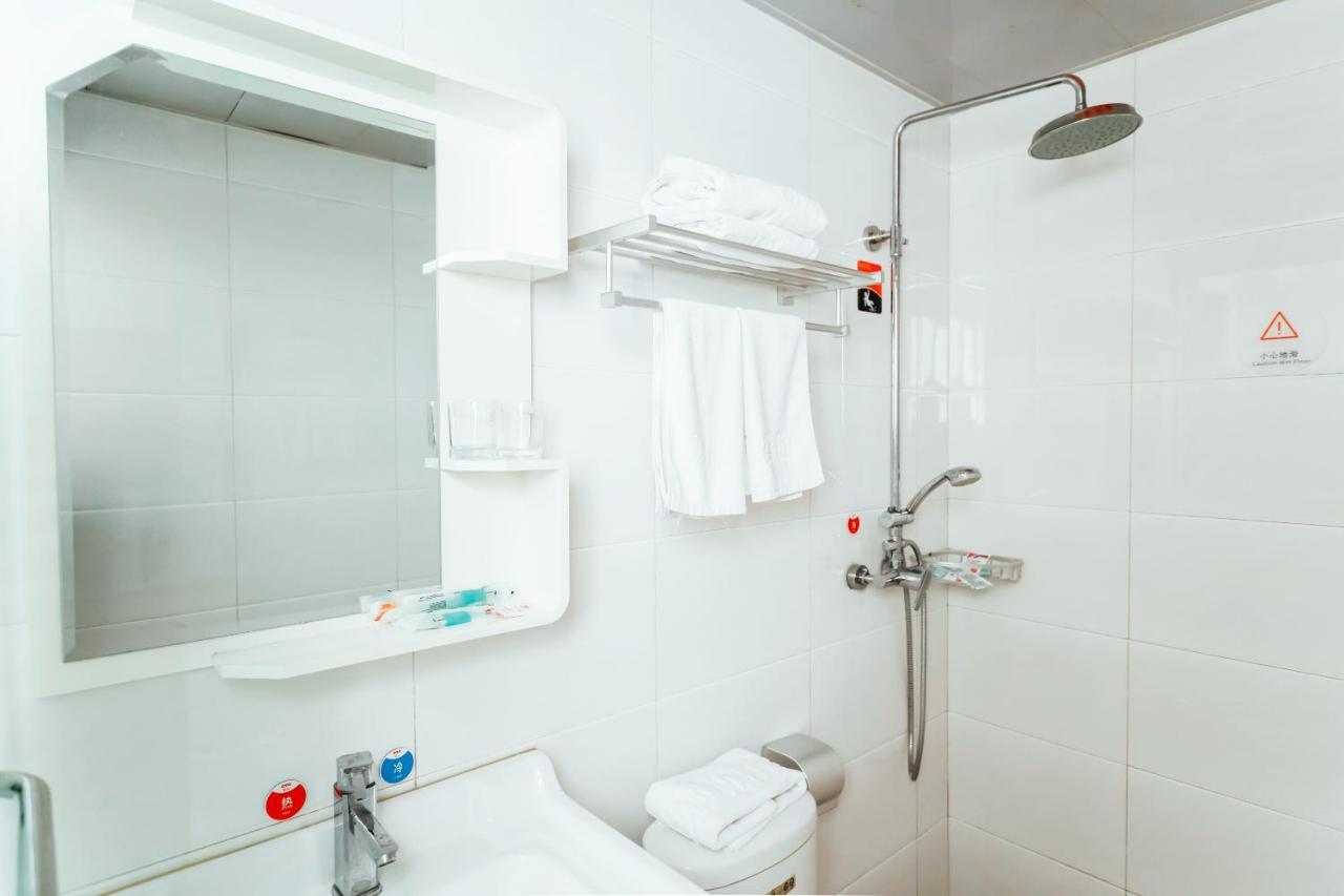 Nafee Hotel Zhenjiang  Dış mekan fotoğraf